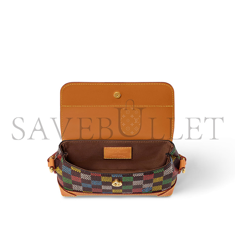 l0*is V*t0n steamer east west wearable wallet n00187 (20*11*5cm)
